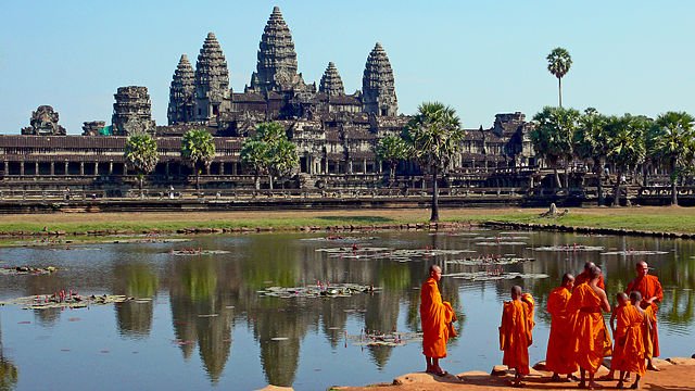 Buddhist-Monk-Angkor